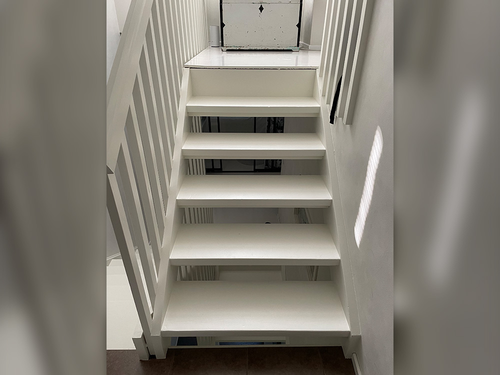 vaaleat ja modernit rappuset