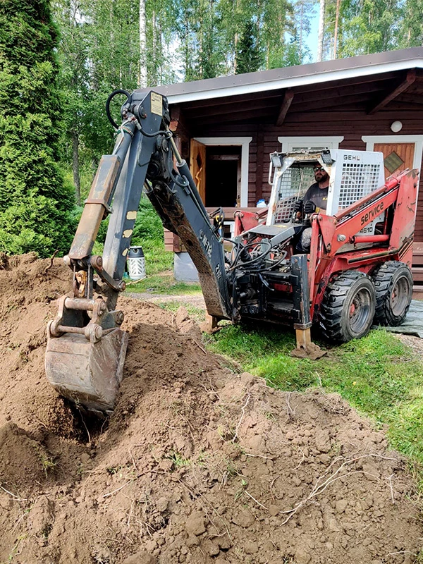 kolmas kuva vuokrattavasta kaivinkoneesta